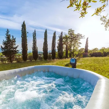 D'amico, Charming Indulgence Overlooking Town Centre Villa *